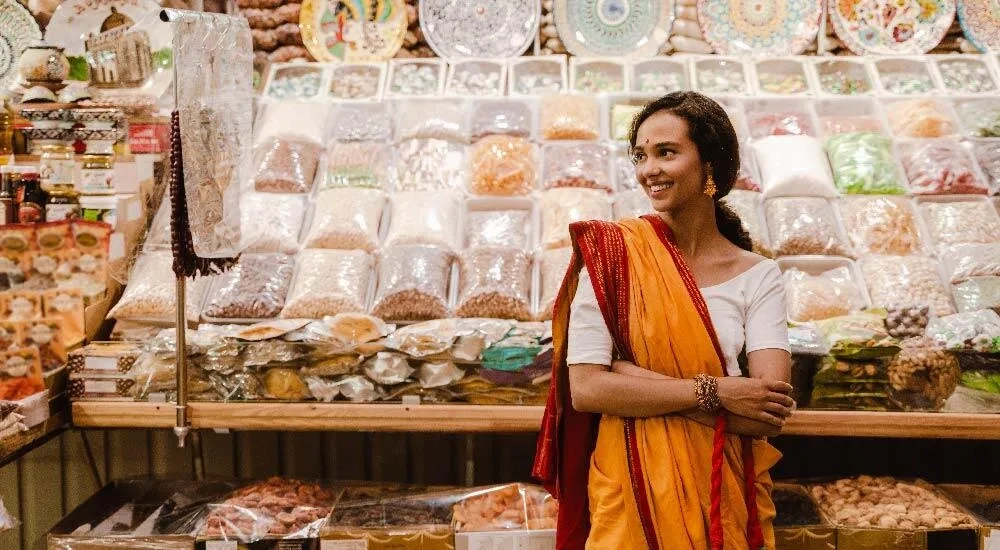 Mujer Hindú en mercado.